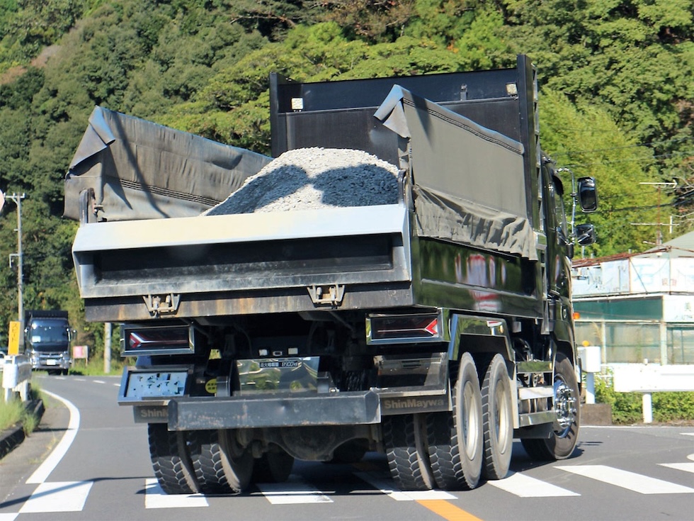 建設現場の運搬業務全般
